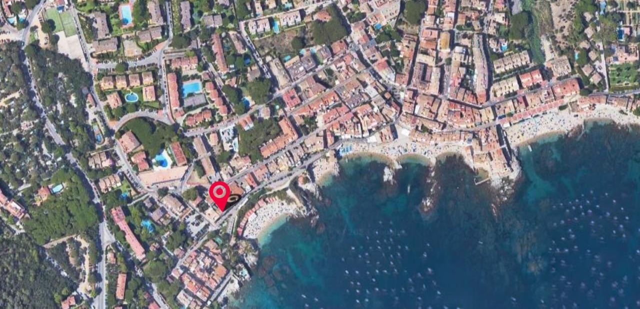 Precioso Apartamento Reformado En 1Ra Linea De Mar Sin Vistas Калея де Парафругел Екстериор снимка